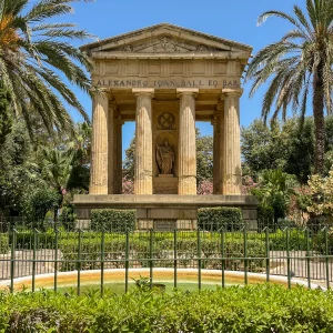 BarrakkaGardensMonument