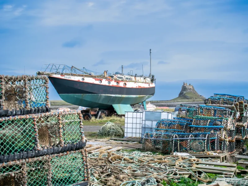 Holy-Island-Boat1