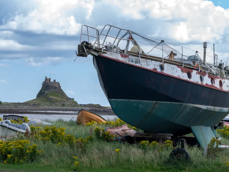 Holy-Island-Boat2