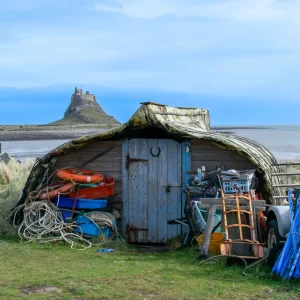 Holy-Island-Shed1