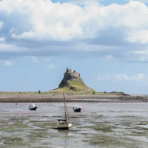 Lindisfarne-castle2